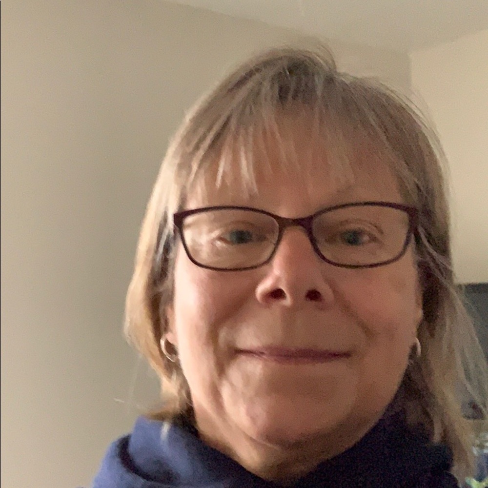 Meet your Posher, Sandy